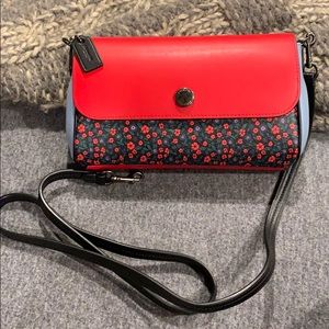 NWT Coach Reversible Leather Cross Body Bag